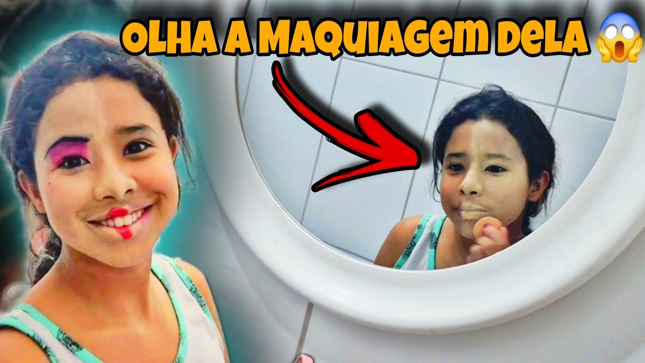 OLHA A MAQUIAGEM QUE ELA FEZ-familia de graça 