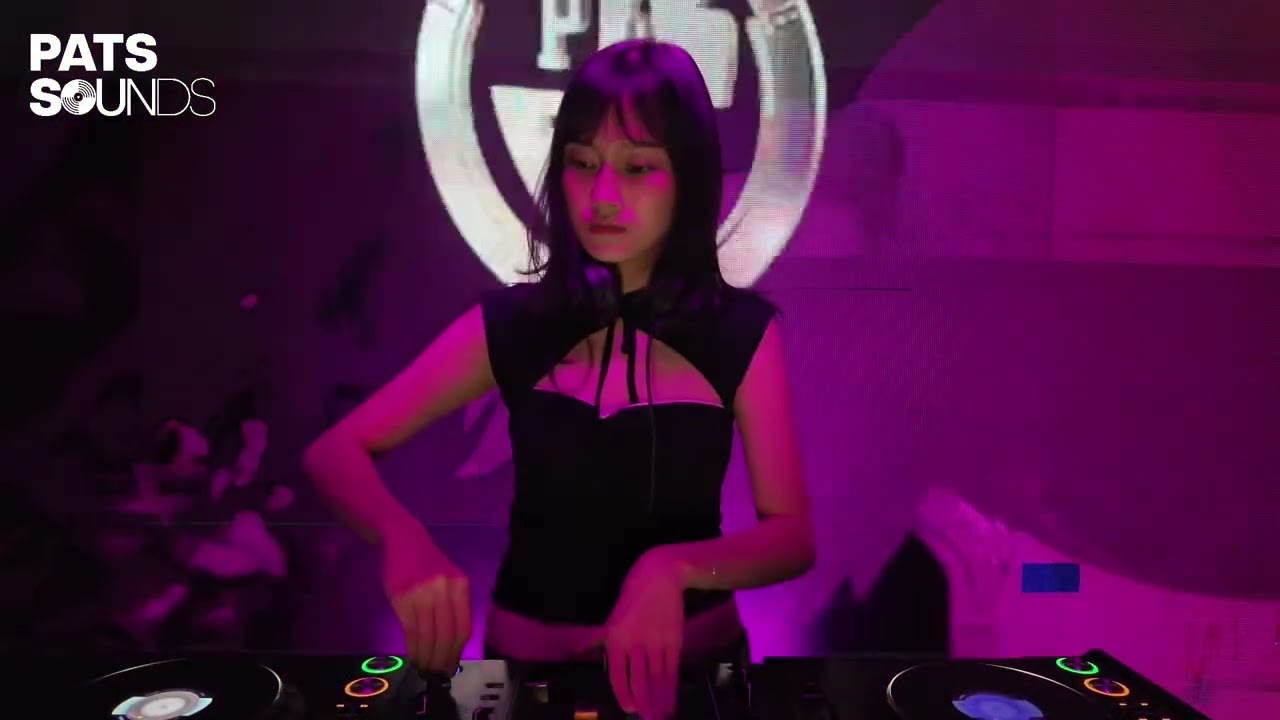 DESSY | LIVESET | PATS UNIVERSITY