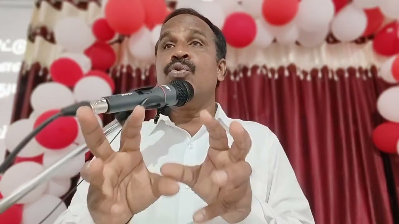 தூசியை உதரிவிட்டு....... சீயோன் குமாரத்தியே