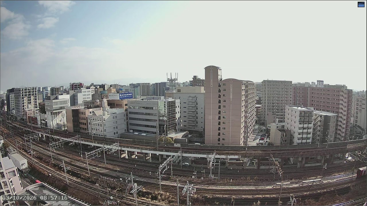 Live Cam: Hakata Station, Fukuoka, JP｜Shinkansen & Local JR Lines｜Night View｜Sunrise & Morning Sun
