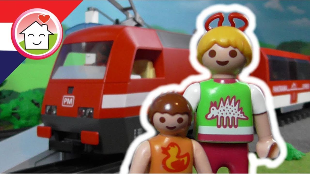 Playmobil filmpje Nederlands Trein rijden - Familie Huizer
