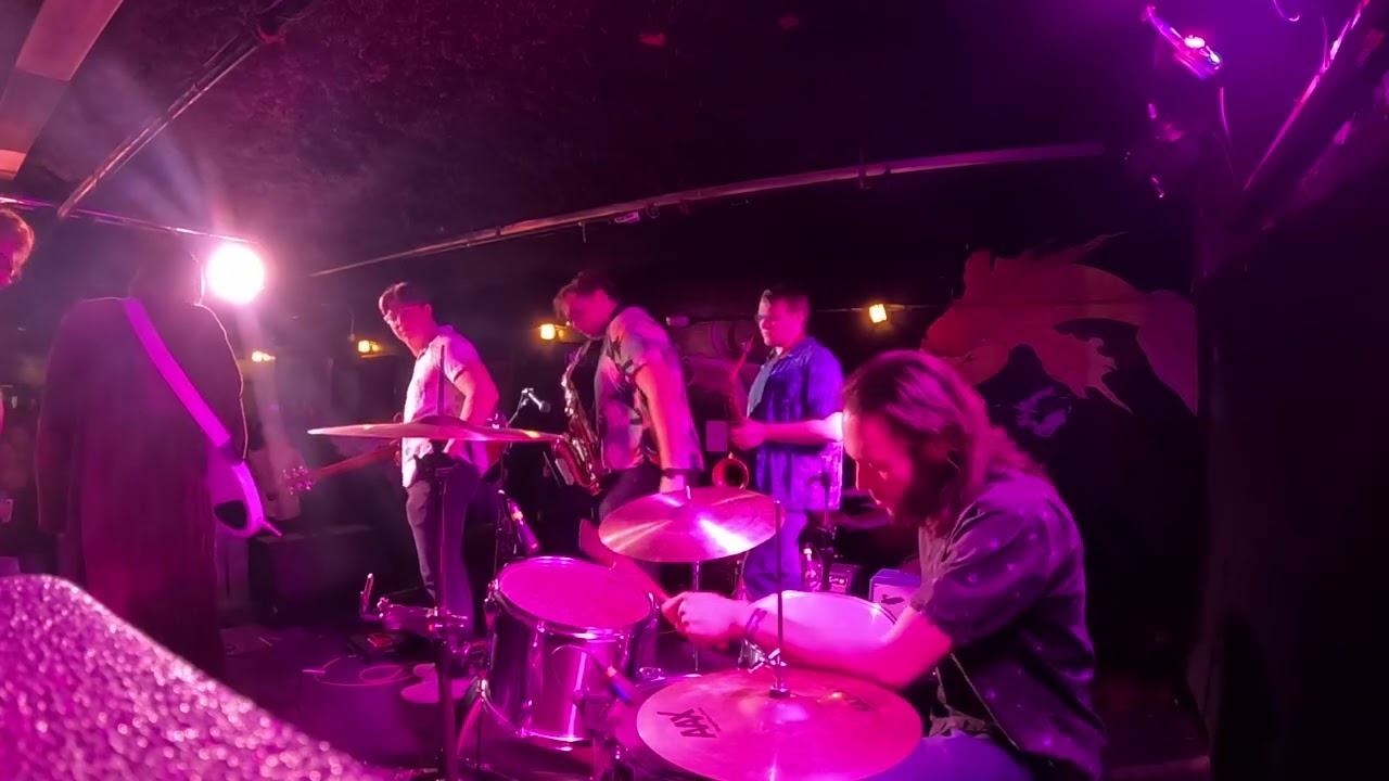 Shake everything you got