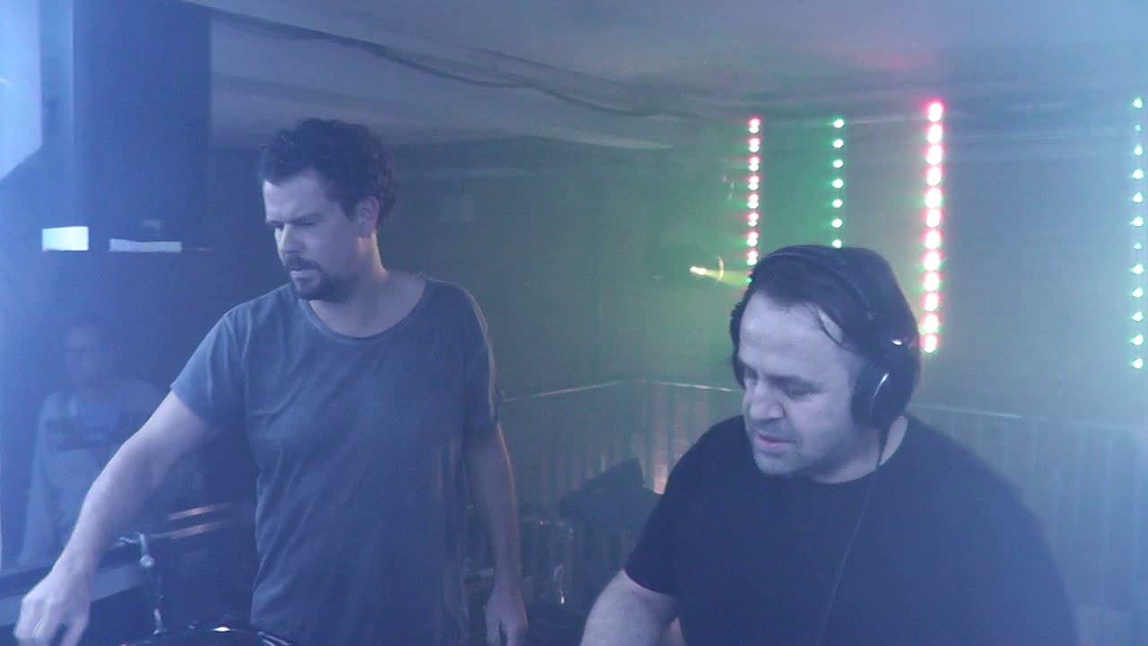 DJ Quicksilver vs DJ Revil O  03.02.2018