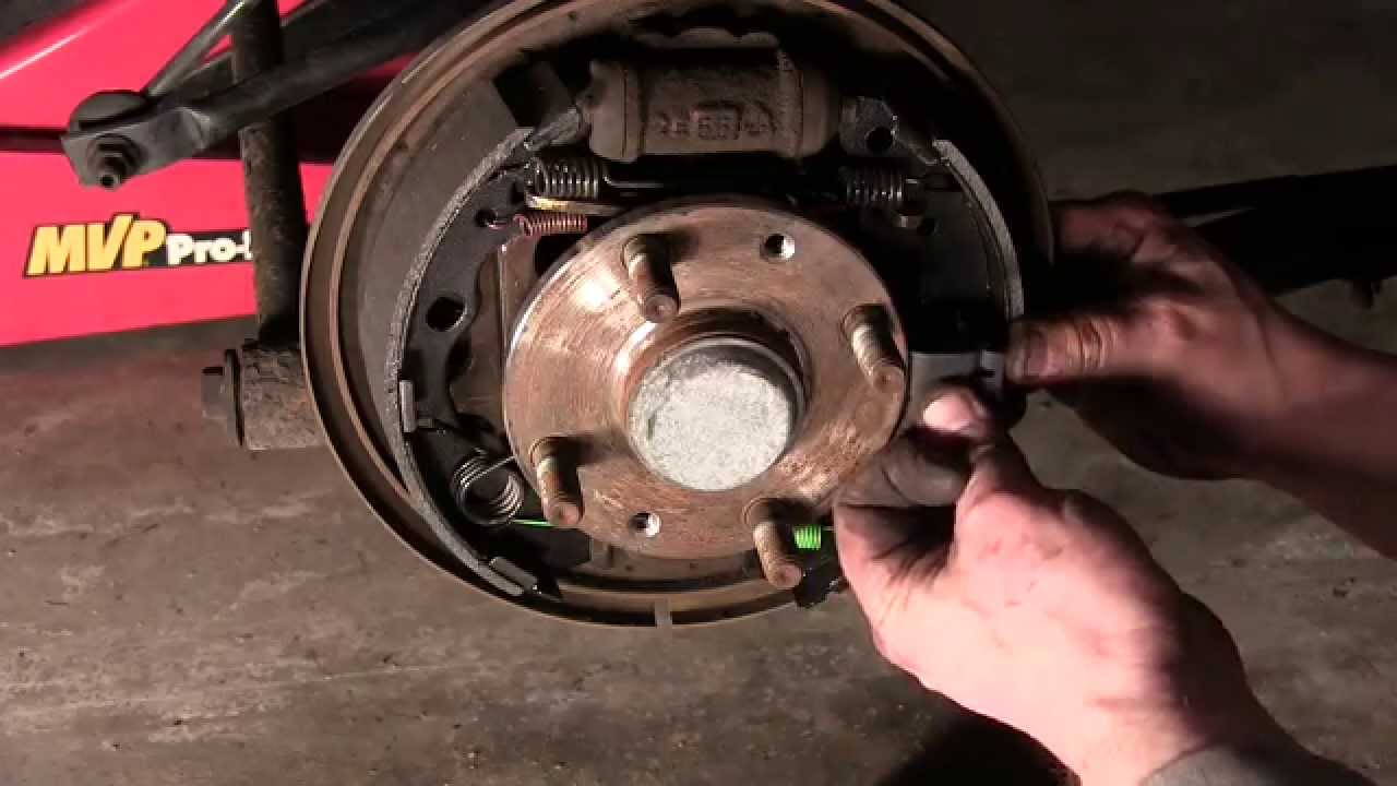 How-To Replace Rear Drum Brakes : 2001 Mazda Protege Example