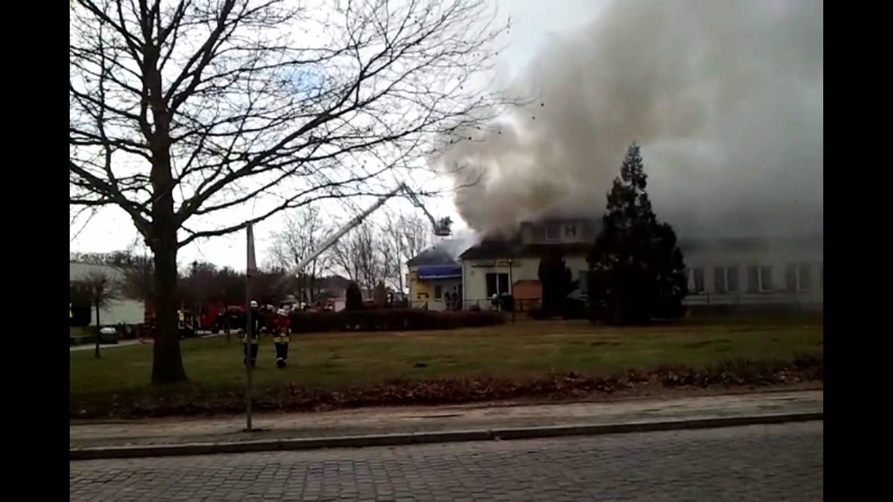 Brand Dachstuhl Pritzwalk - 03.02.2013 - Feuerwehr Pritzwalk
