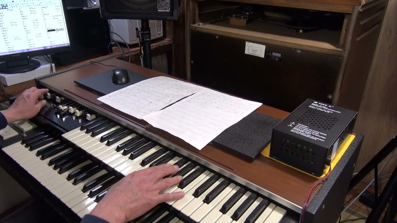 Drawbar Sound Test (song : I Love You)
