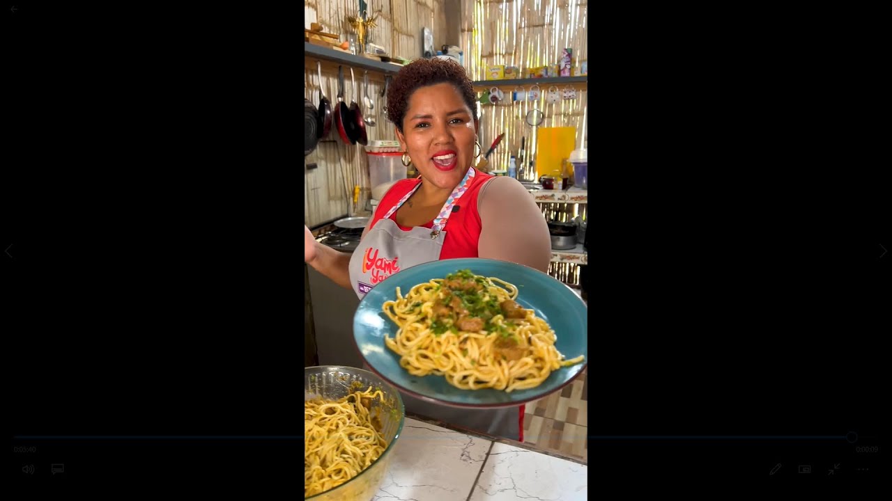 La negrita del sabor regresó más preparada que nunca y vino a cocinarles un rico tallarin de carne 🤤