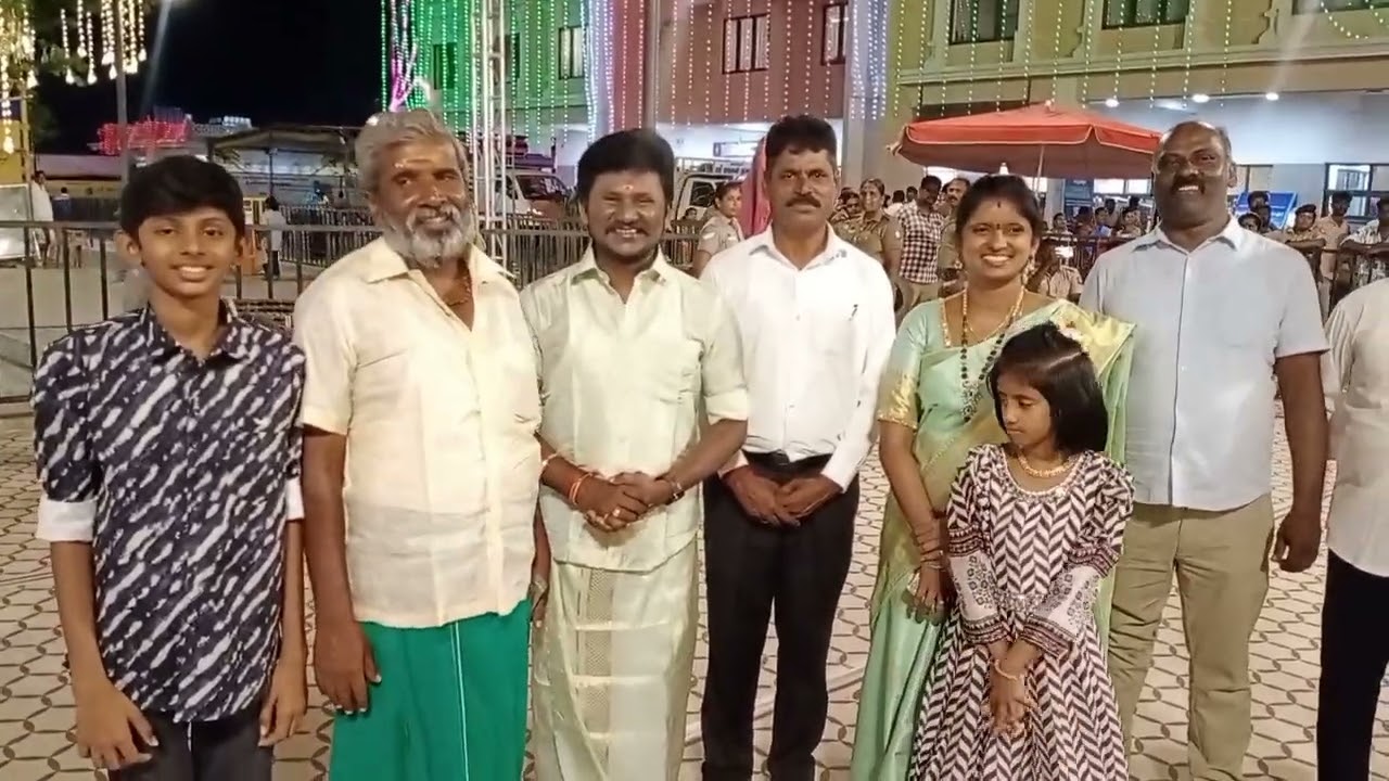 செந்தில் கணேஷ் ராஜலட்சுமி யாகசாலை தரிசனம்