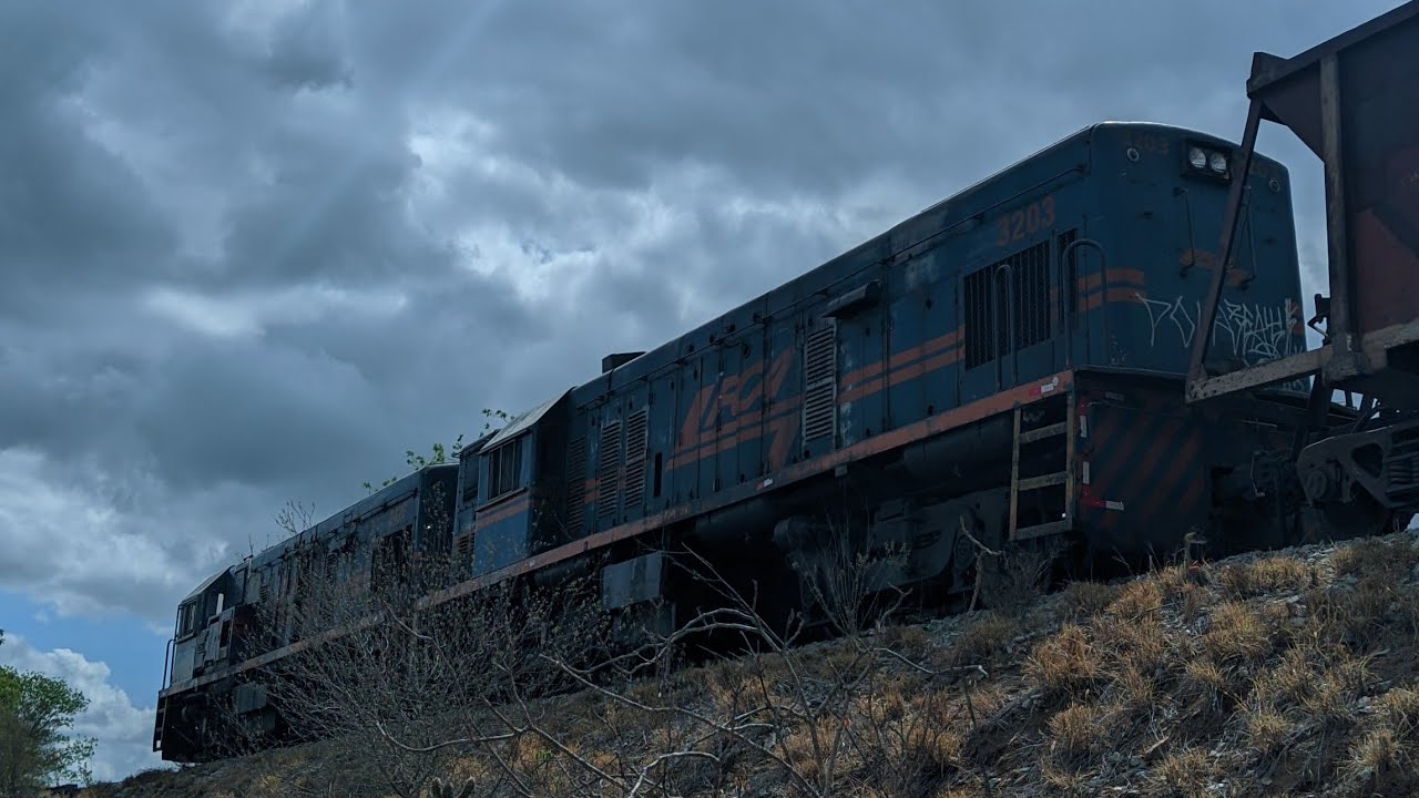 VLI:Mais um trem na subida de rampas pesada no trecho que corta o sertão 