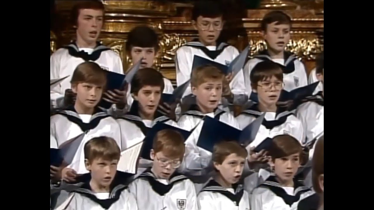 Haydn Theresienmesse GLORIA - Vienna Boys Choir