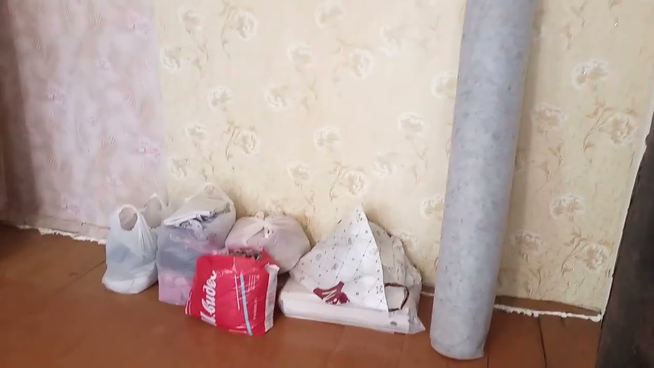 Ожидается снег   разбираю вещи   топлю печку сама
