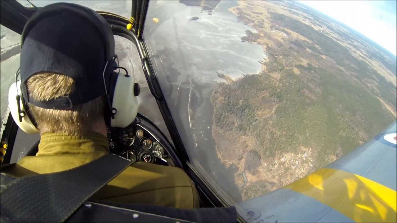de Havilland Chipmunk aerobatics training
