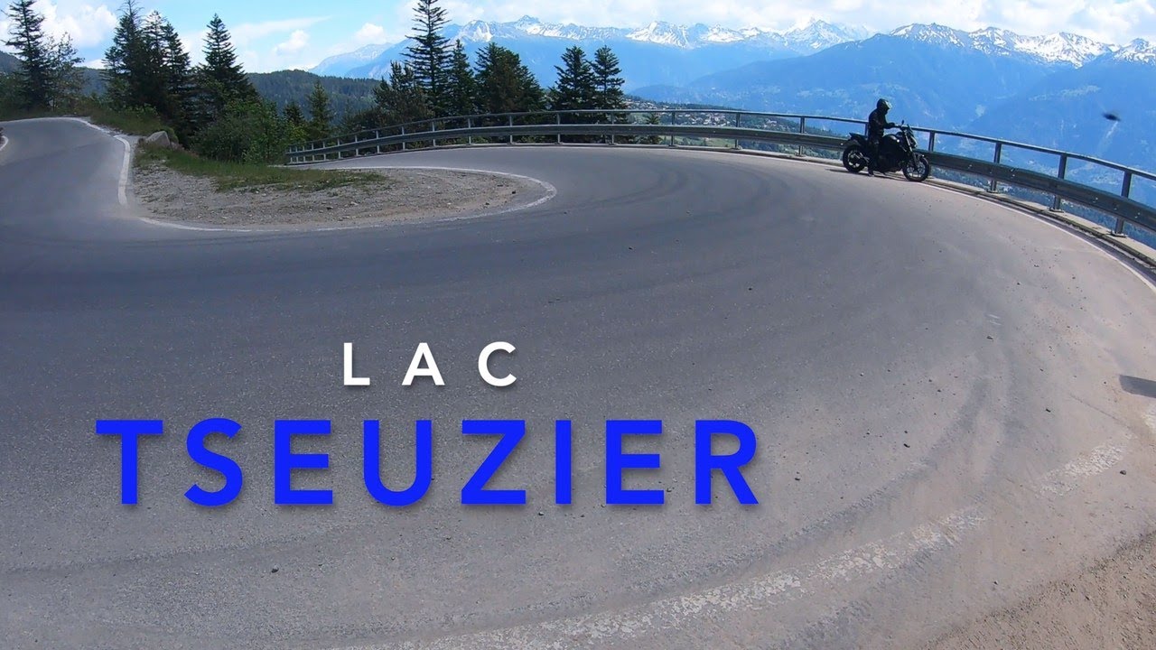 Africa Twin 38 Lac de Tseuzier