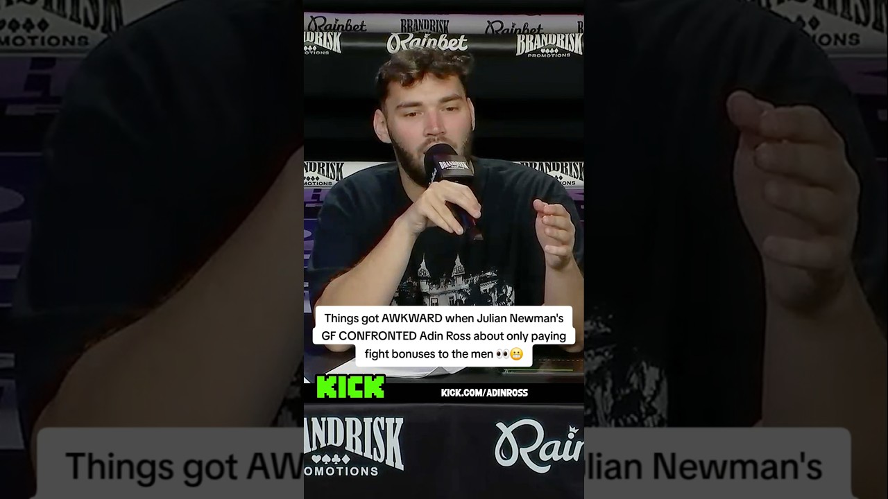Why Adin froze like that😂 #adinross #juliannewman #boxing #brandrisk #shorts #fypシ