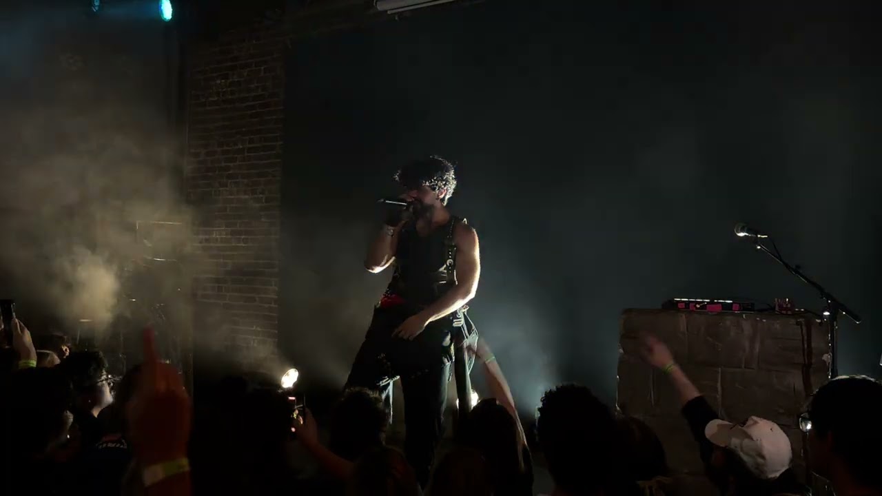 Aries Performs “DEAD MEN TELL NO TALES” LIVE at The Social 2.19.26 Orlando, Florida