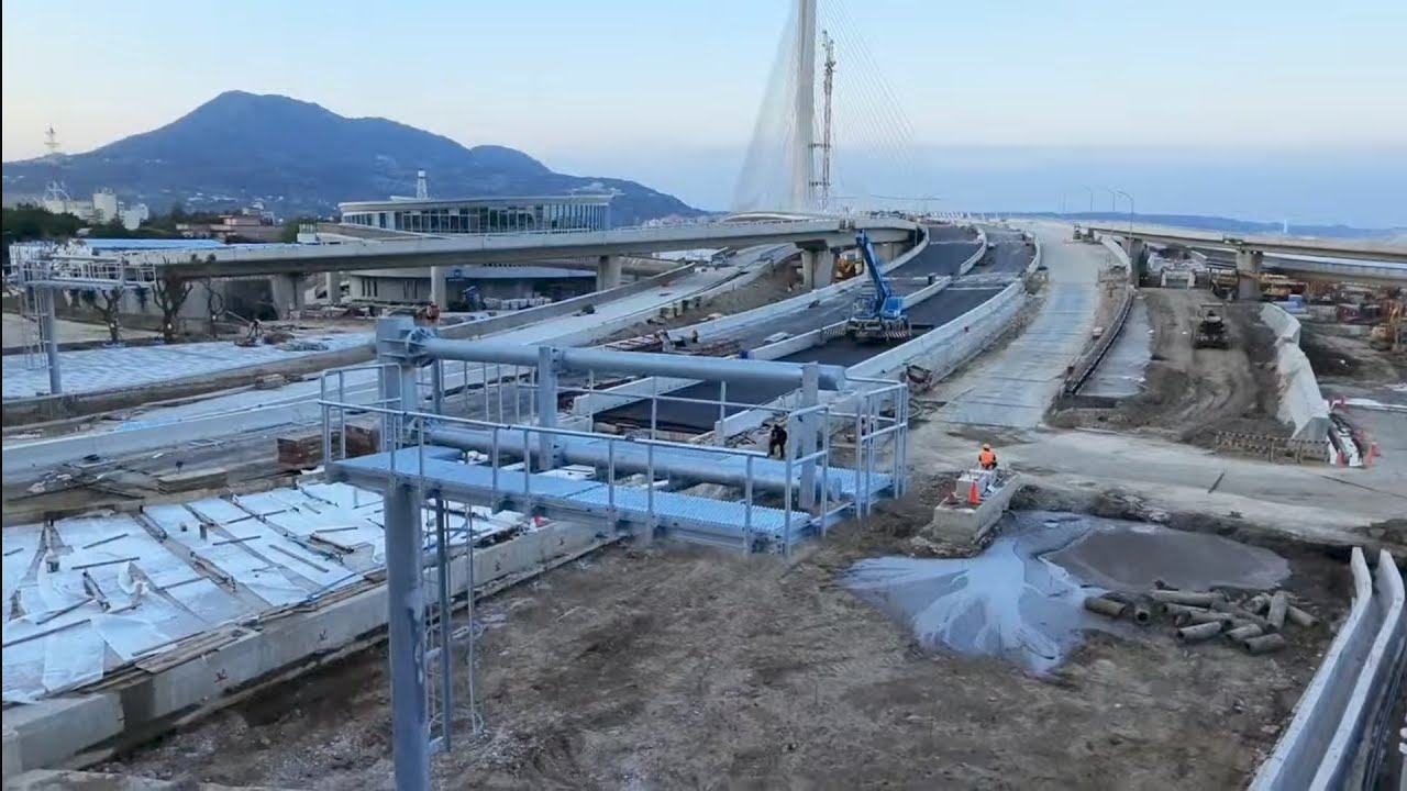 2026.03.15  淡江大橋 淡水端 靜靜地  近距離觀察