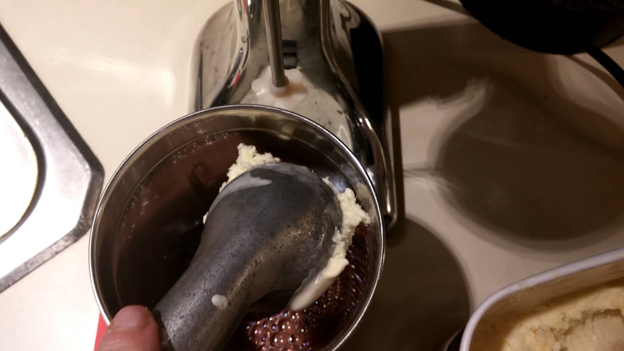 How to make a real malted milkshake.