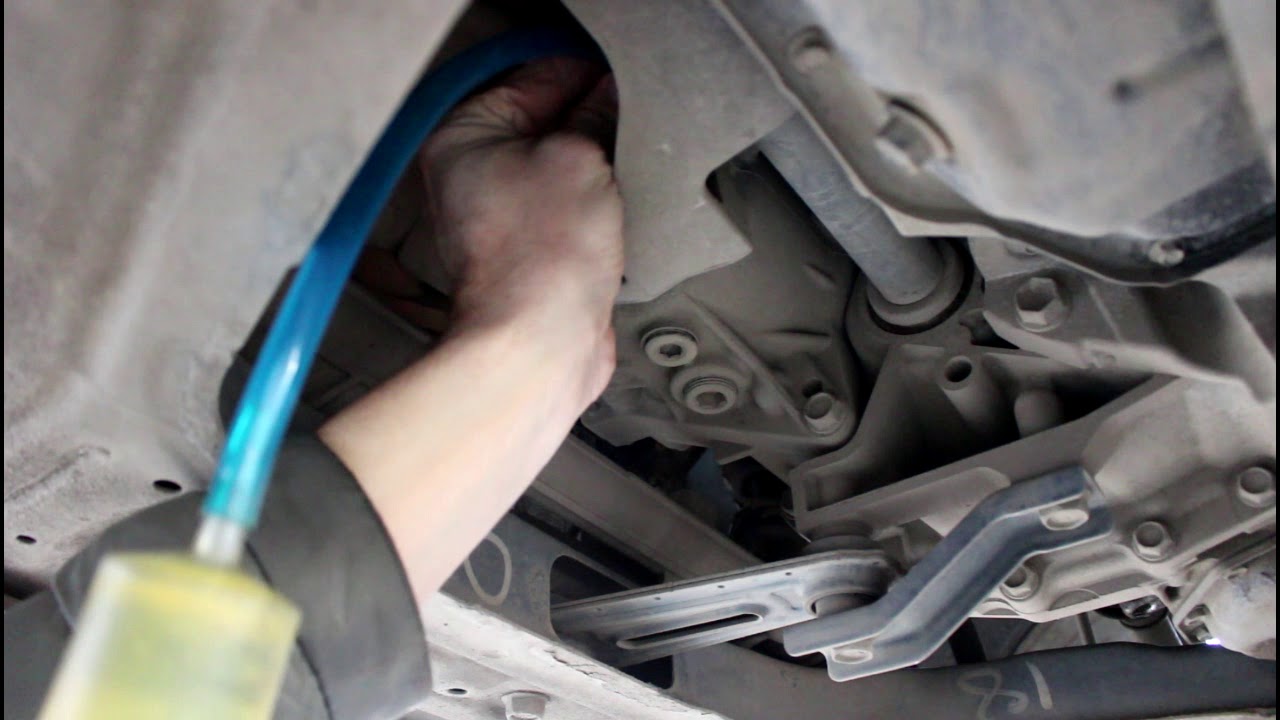 Замена масла в раздатке на Nissan Qashqai 2,0 4WD Ниссан Кашкай 2008 года