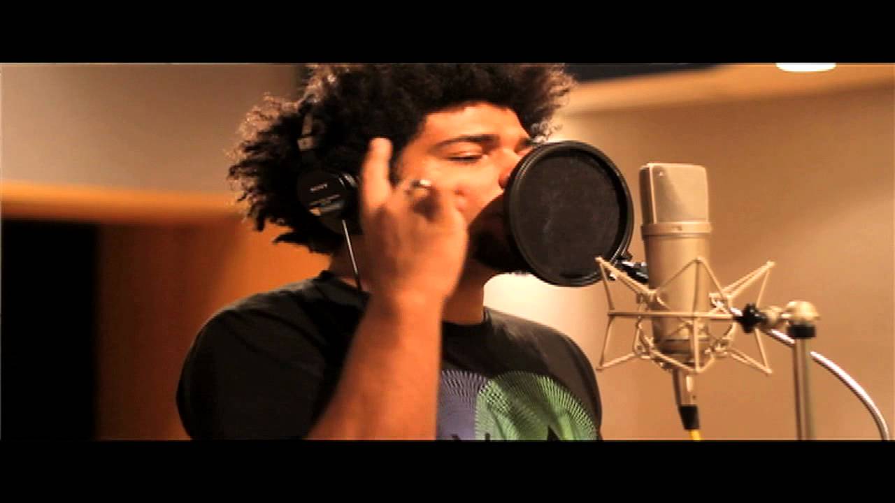 ONZE:20 - ME LEVA (WEBCLIPE)