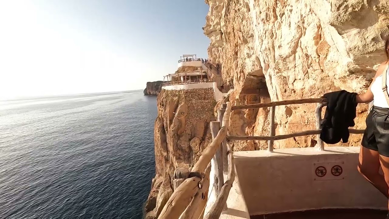 MENORCA - Cueva de XOROI.