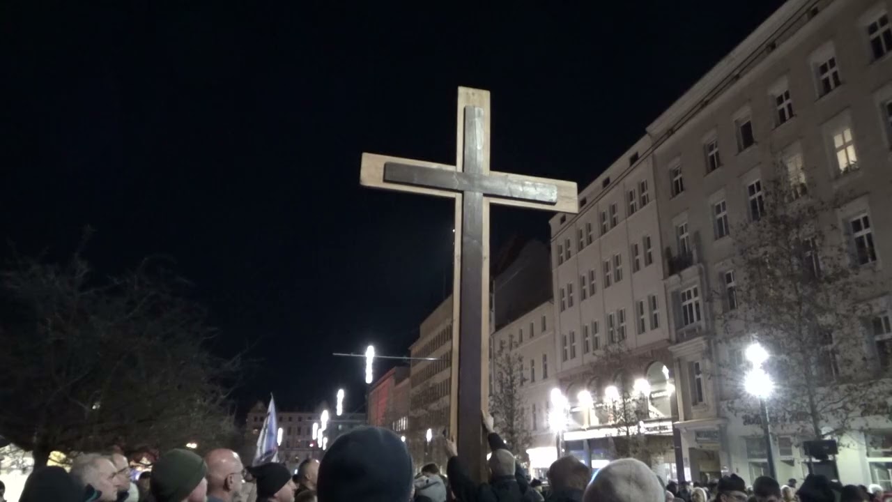 Stacja 7 - Jezus upada po raz drugi w Poznaniu