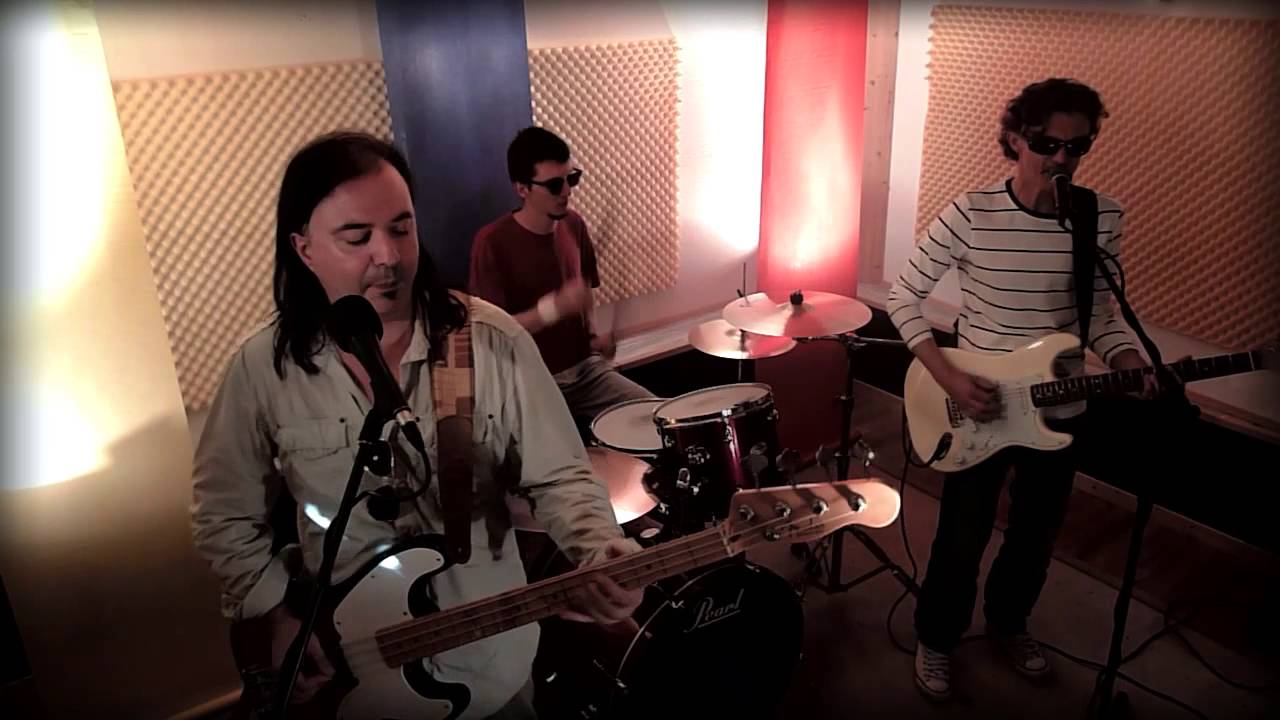 BRING ON- THE POLICE TRIBUTE BAND-  MESSAGE IN A BOTTLE (cover)