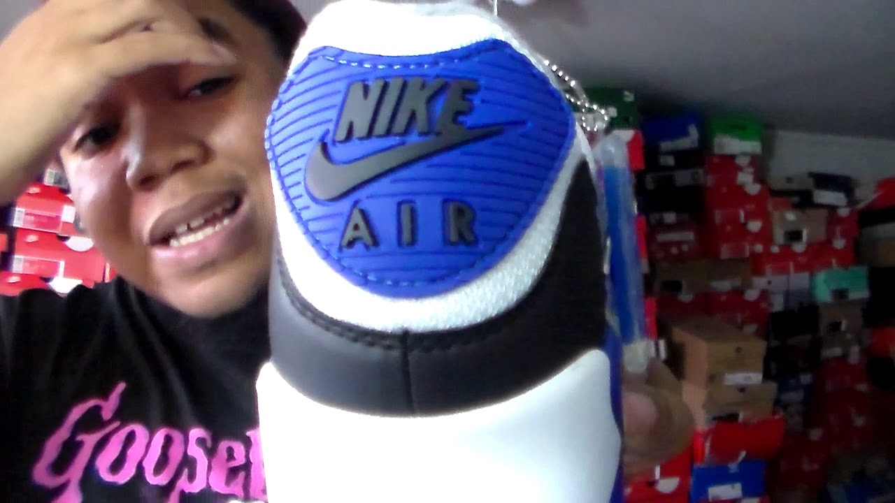 CLASSIC $97 NIKE AIR MAX 90 HYPER ROYAL
