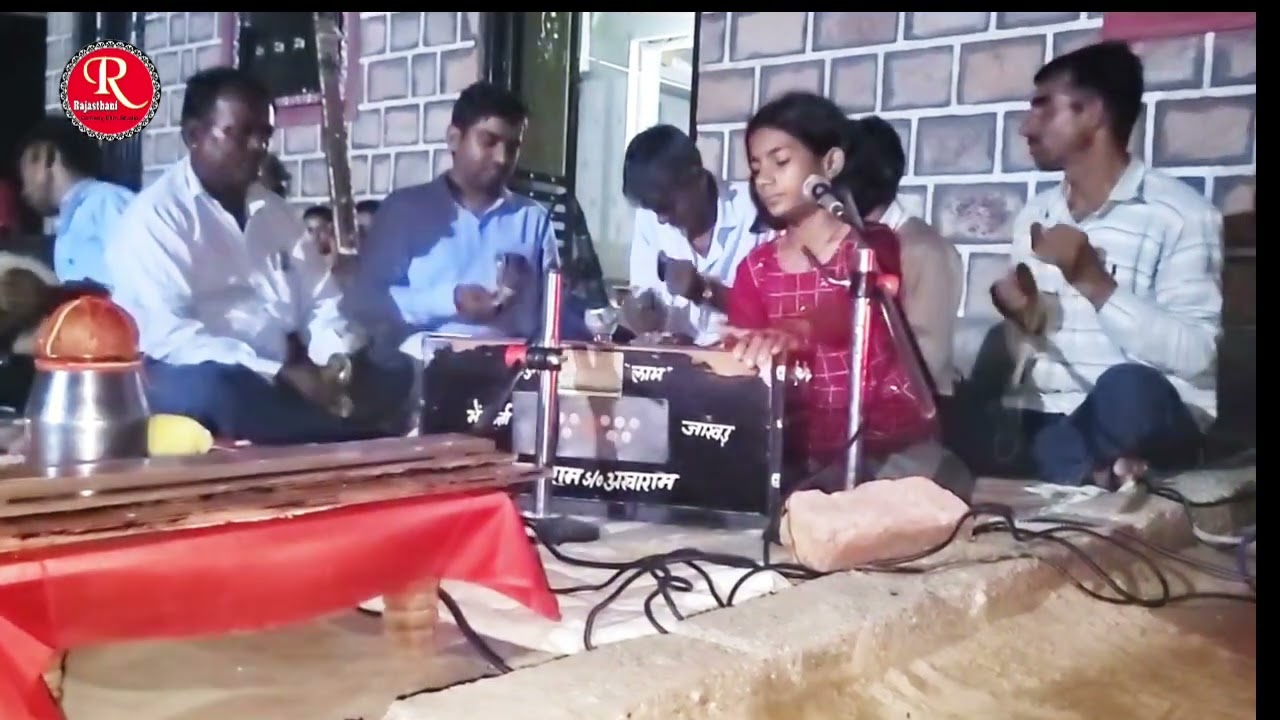 Guru vani Bhajan कोरी कोरी मटकी में ठंडो जल पानी New bhajan हर्षा महिया kori kori metki me #harsha