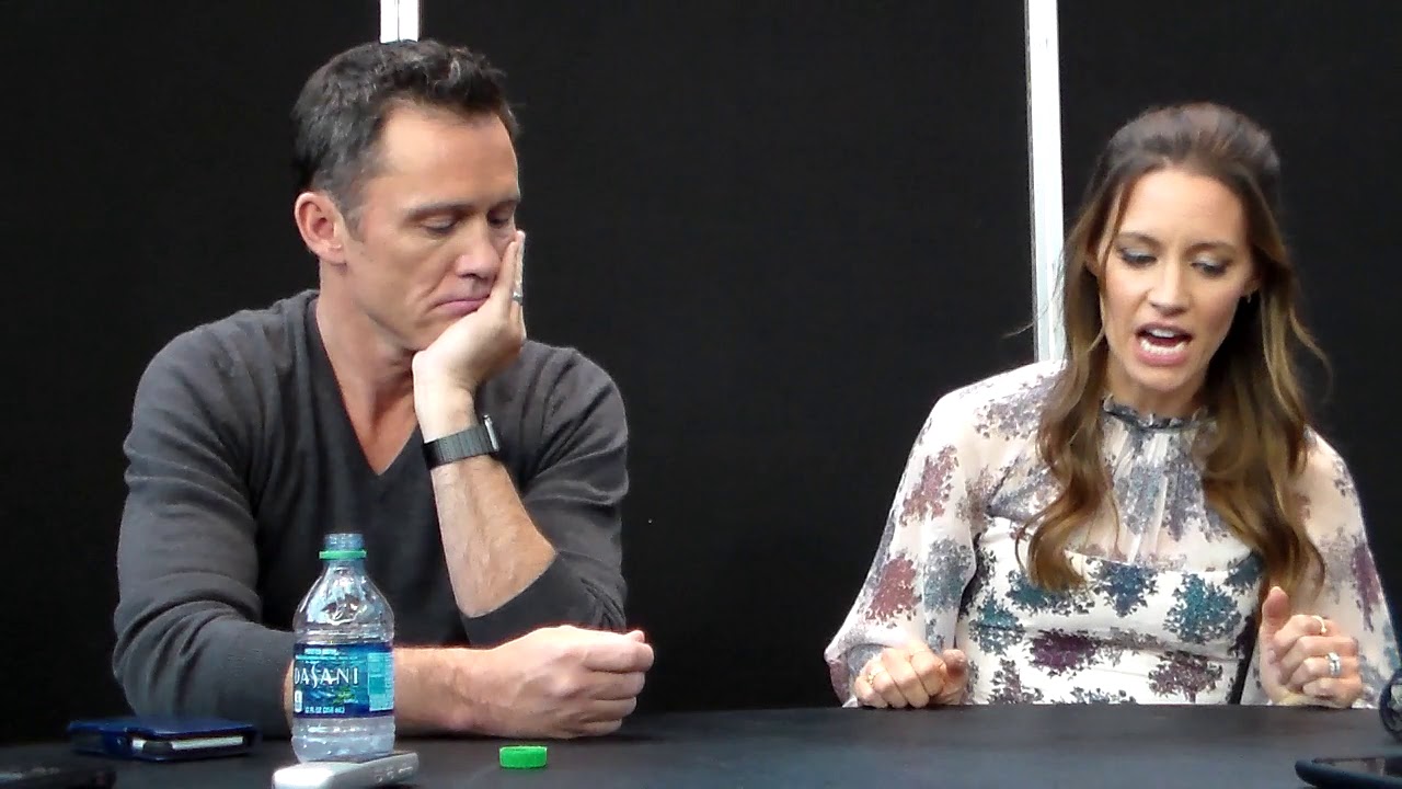 Shut Eye - Jeffrey Donovan & KaDee Strickland - NYCC 2017