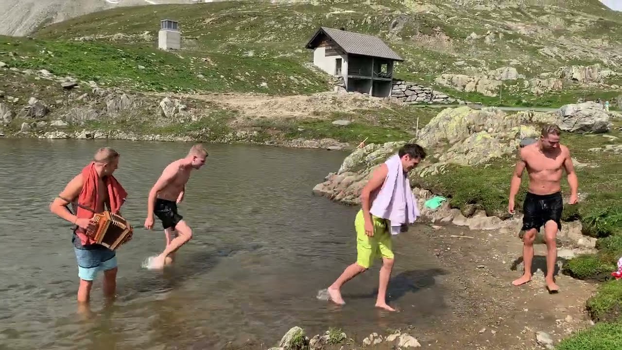 Hess-Rusch-Hegner's Badeplausch (Flashback #29)