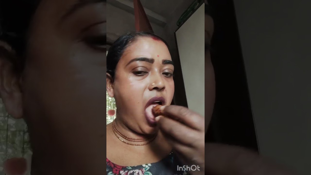 Jaler dame tarkari pelam🍆🥬🥦 chicken 🐔 pakora darun khelam 🧿#viral #subscribe 