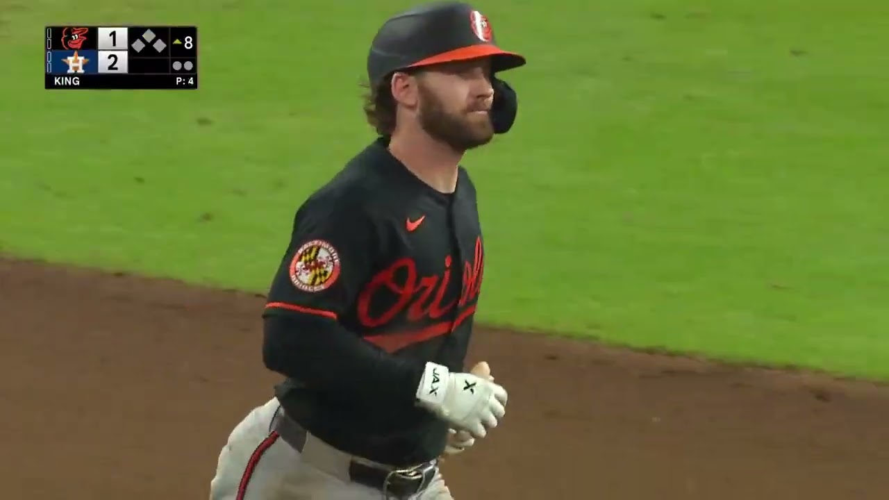 Taylor Ward's 7th homer of the 2026 season is a go-ahead shot