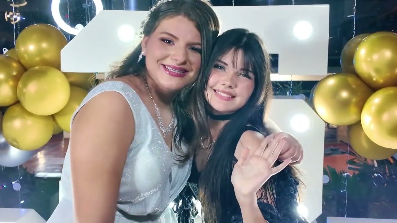 Los 15 años de Sophia Revanales