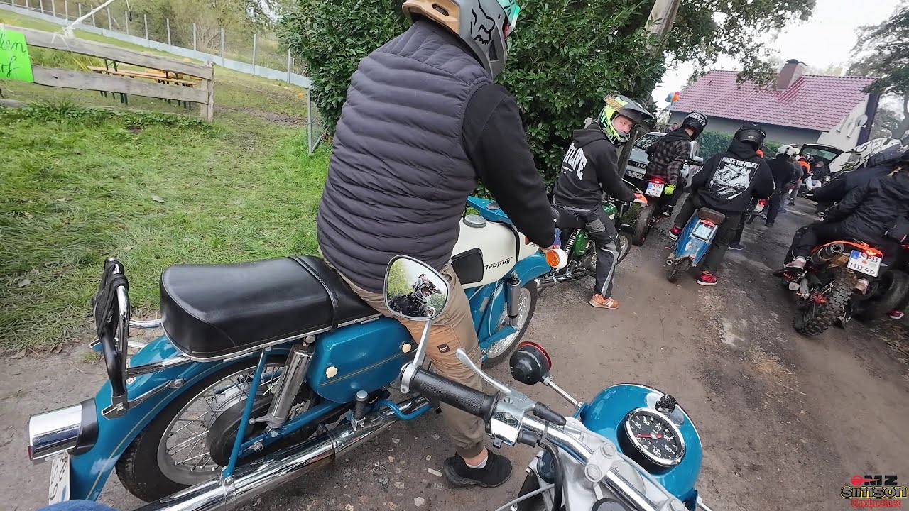 Simson/MZ, 2-Takt Saisonabschluss Ausfahrt Gut Geisendorf 03.10.2024