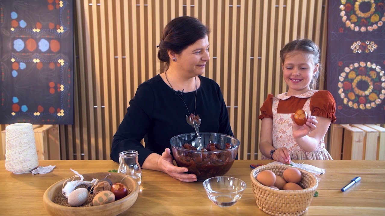Berzseléses tojásfestés | egg decorating with plant grafting