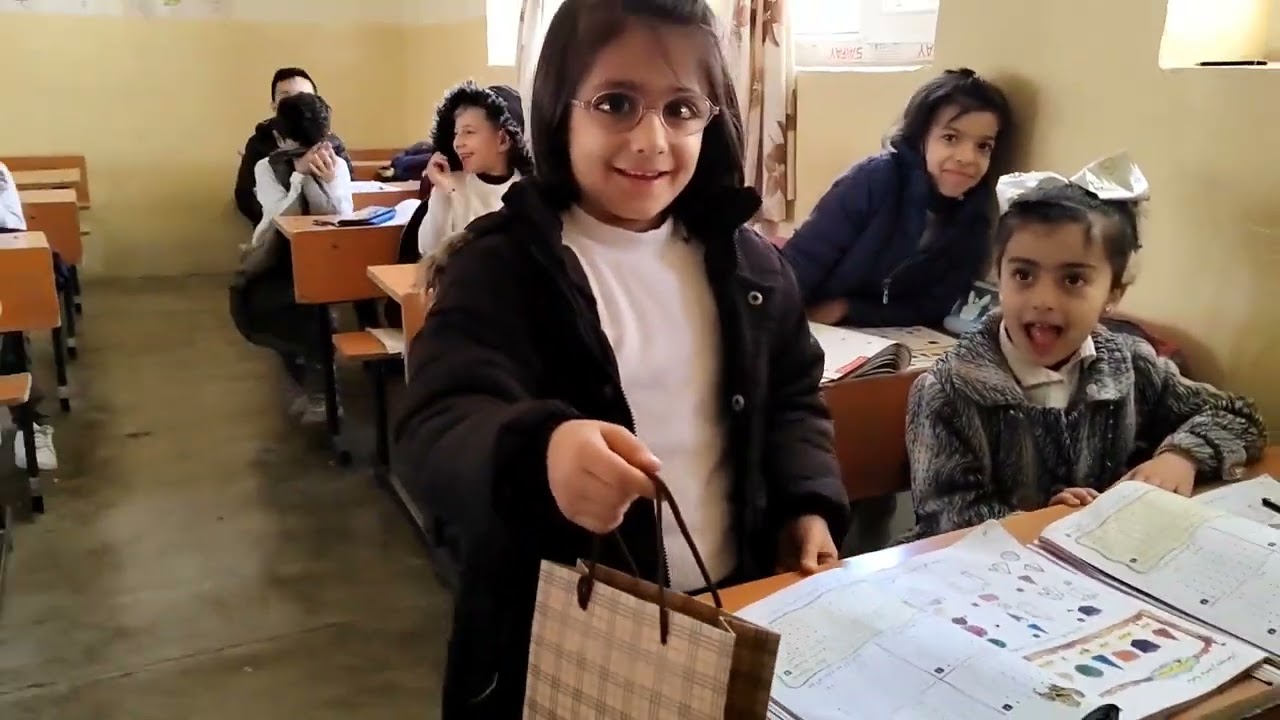 دیلیا دیاری بۆ ھێناوم 💐☺️💐