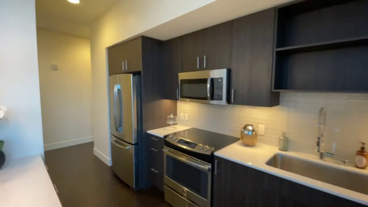 Virtual Seattle Apartment Tour - 2 Bedroom, 2 Bathroom - Cirrus