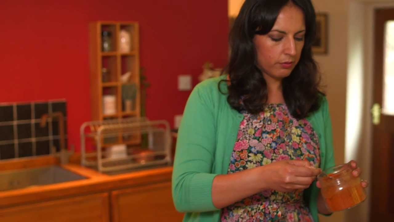 Cracking Curries Series 3, Episode 1: Keema Muttar
