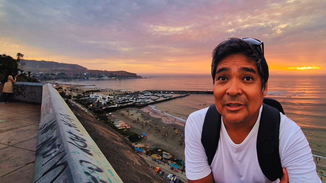 ENCONTRE EL MIRADOR  CALETA DE BARRANCO !!!