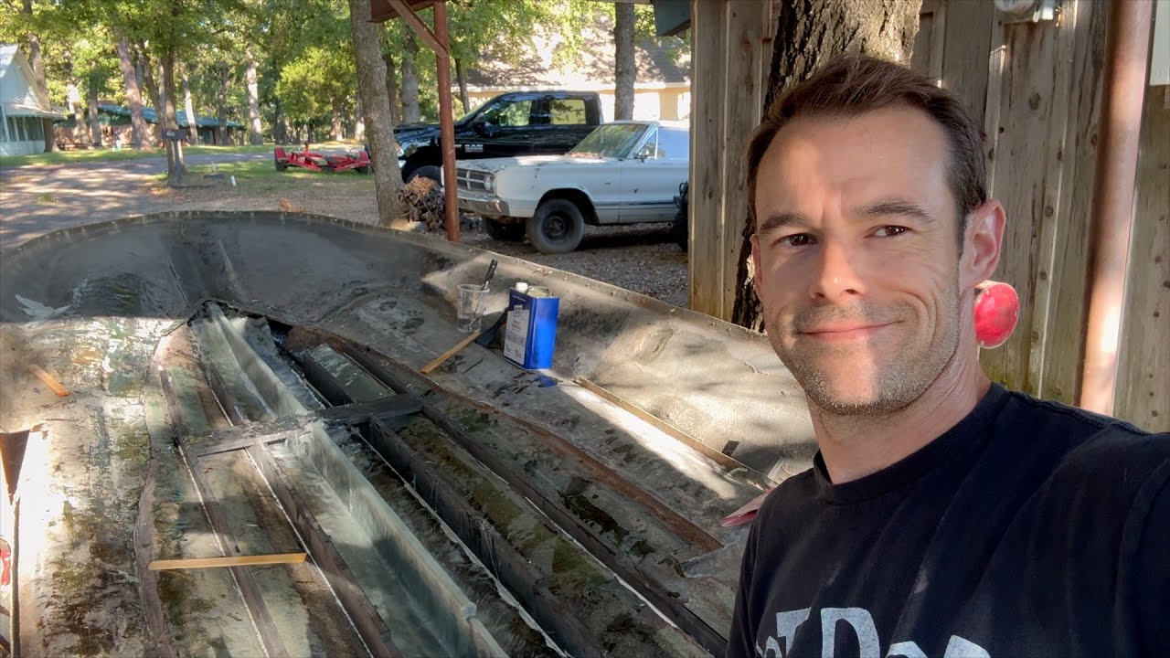 1979 Glastron GT-150 Chapter 3 Glassing the Center Stringer   HD 1080p