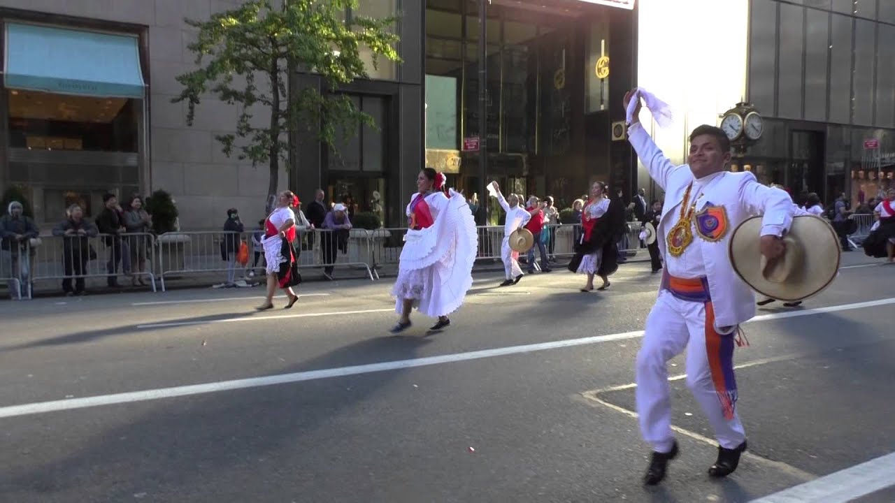 Hispanic Day Parade~2015~NYC~Peruvian Dancers~NYCParadelife