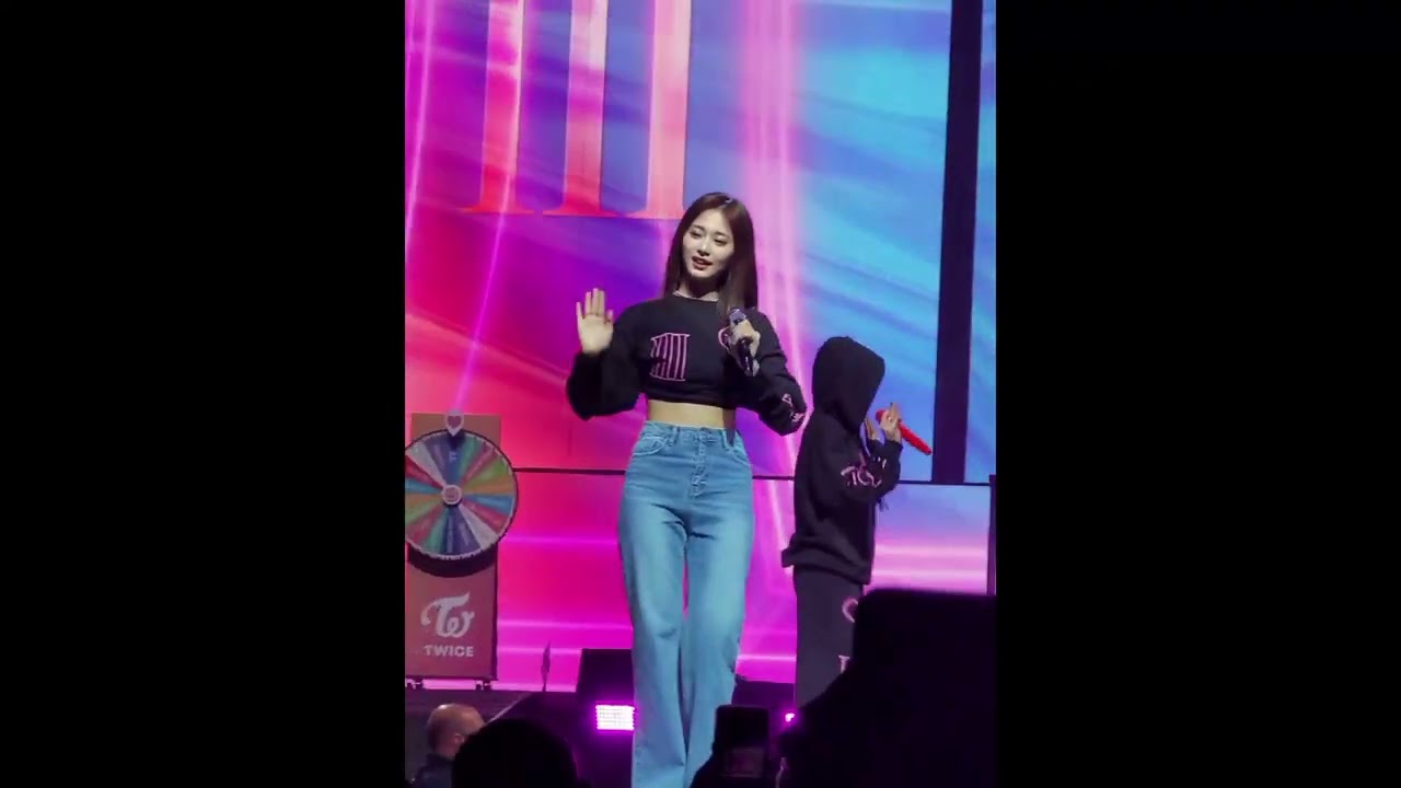 Tzuyu During Encore | Twice 'III' @ Oakland Arena 20220218
