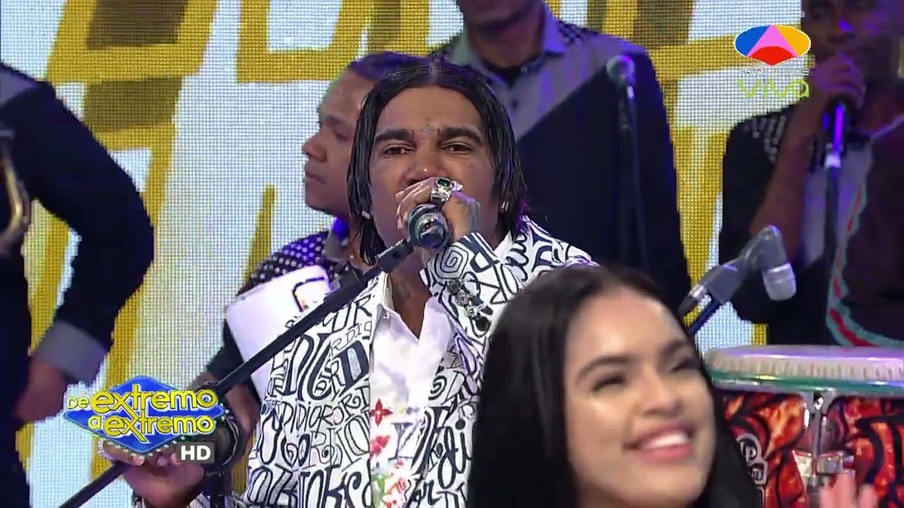 Omega El Fuerte Presentación En Vivo | De Extremo a Extremo