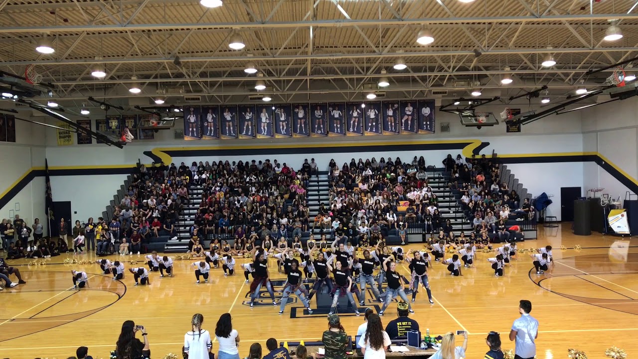 Stony Point Tiger Dancer Pep Rally Performance 11/3/17