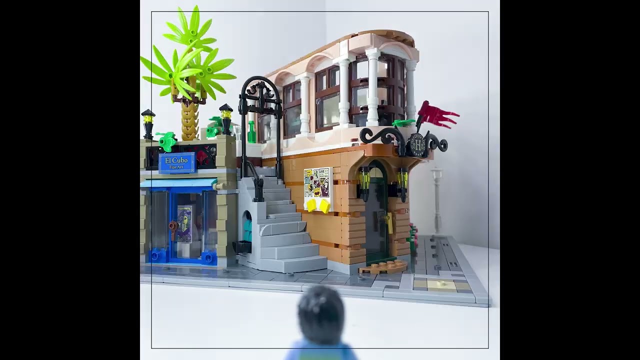 LEGO 10297 Boutique Hotel Speed Build 