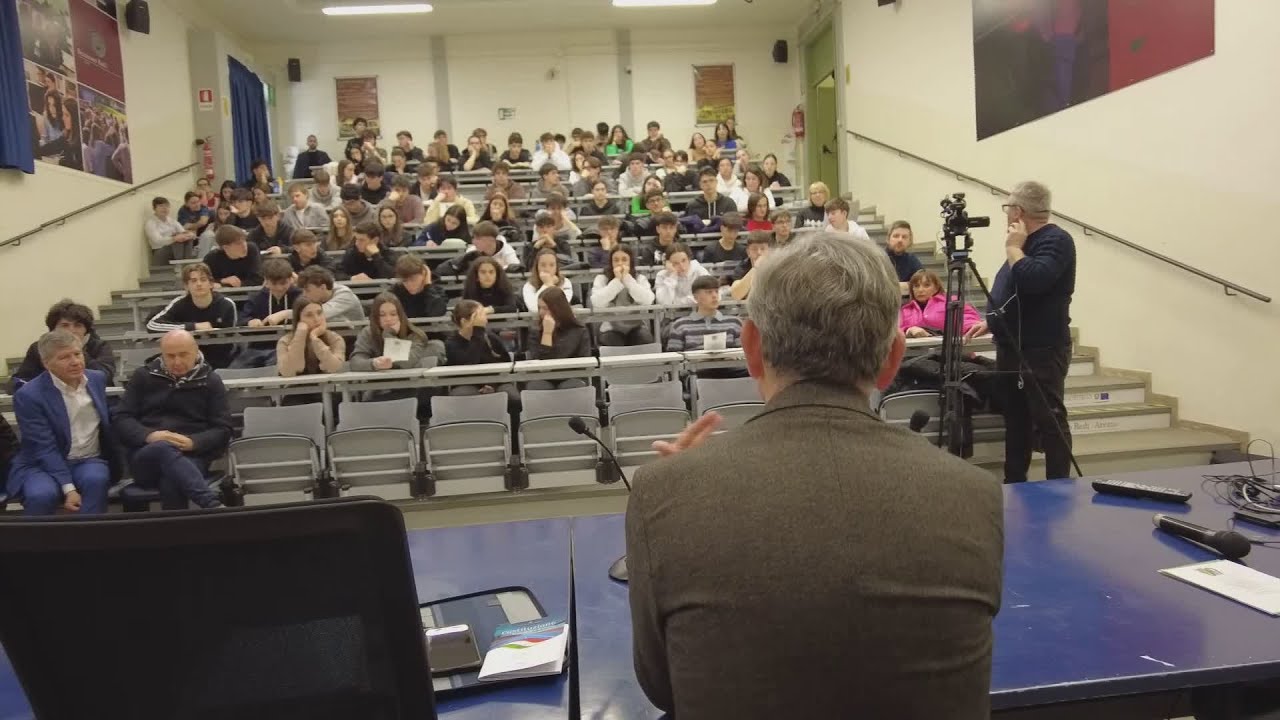 Il Procuratore Rossi spiega Tangentopoli agli studenti