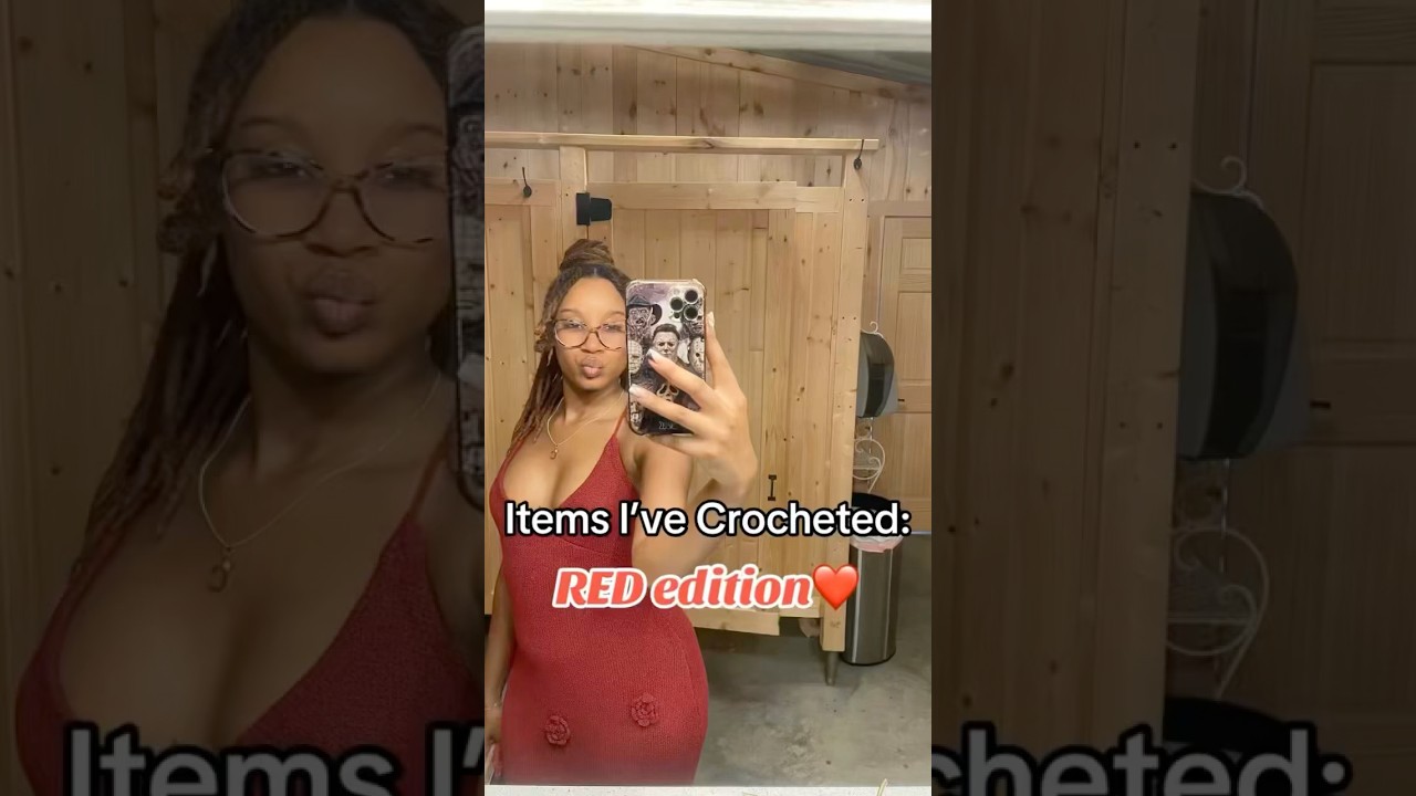 crochet but make it red😍 #crochet #shorts #yarn #red