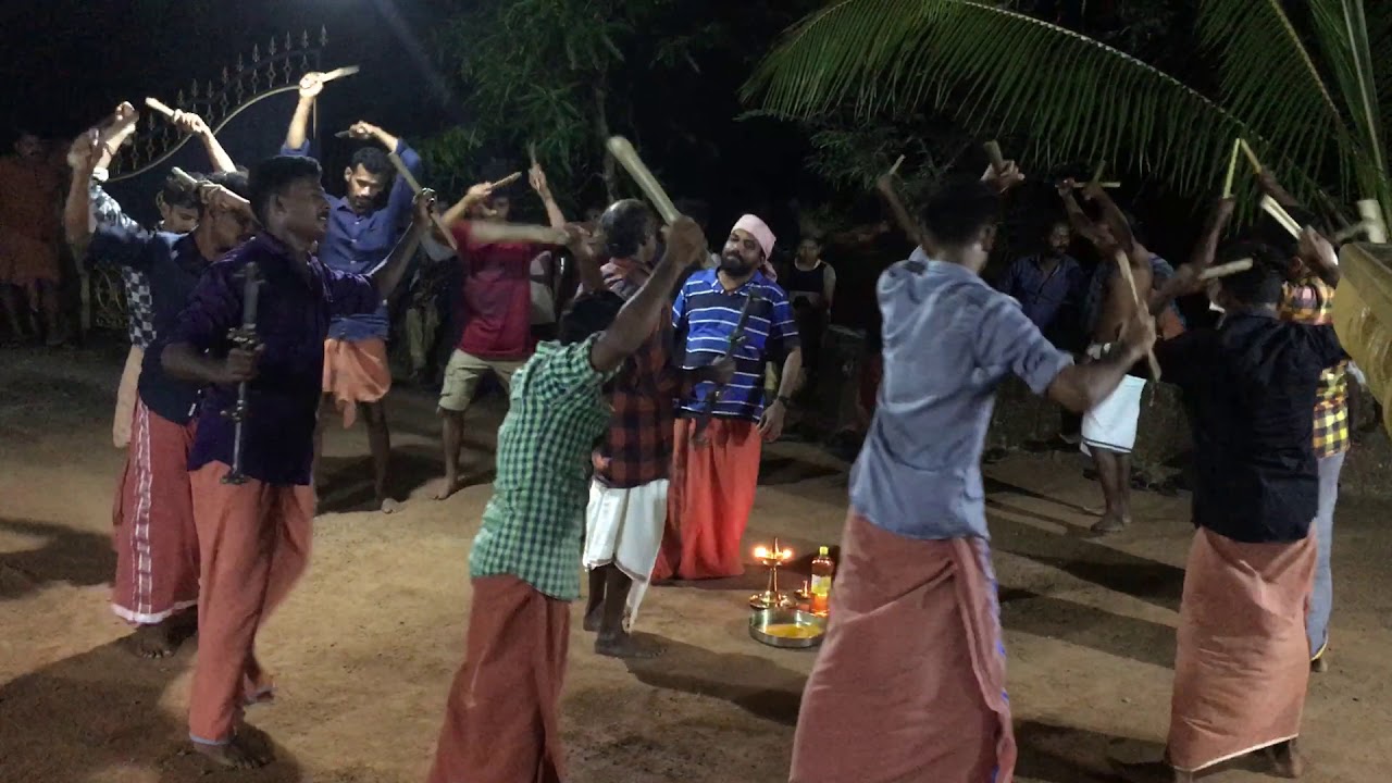 Kodungallur bharani Pattu (തന്നാരം കളി) Babu Sumangali team Sreekrishnapuram  Palakkad.Mo.9447746033