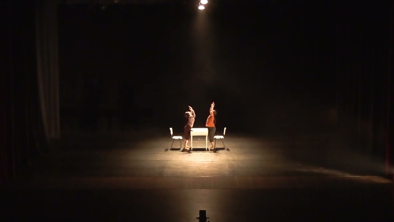 A Espera - Bio Center Centro de Danças - Luiza Perez e Antonielle Romano