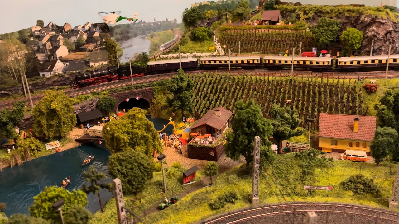 Schöne Sommerzeit … , Modelleisenbahn Spur N